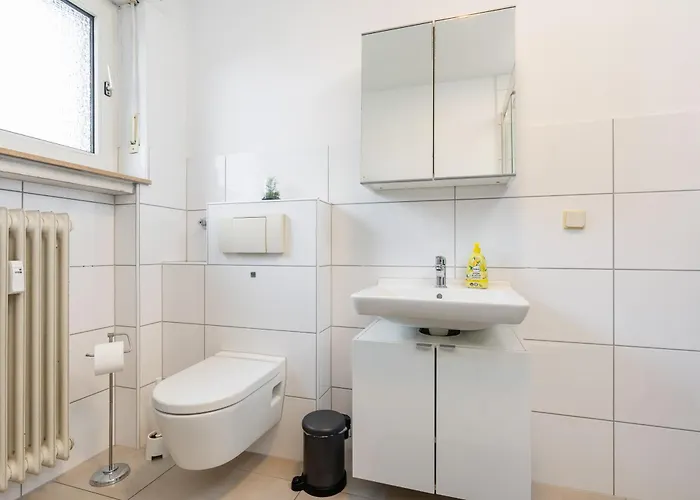 Grosse Mit 7 Betten Und Balkon Appartement