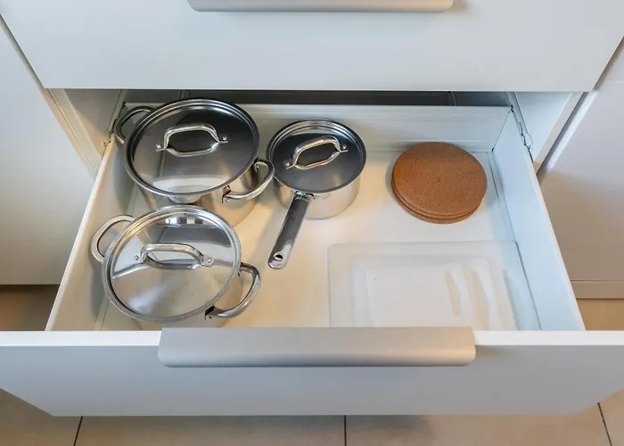 Grosse Mit 7 Betten Und Balkon Appartement *