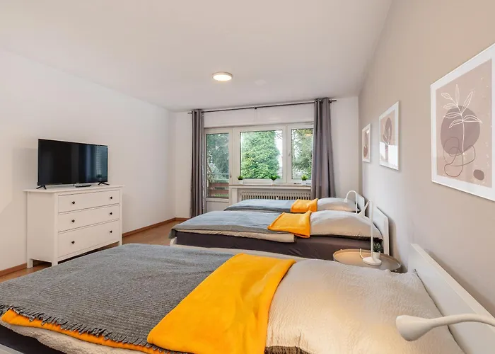 Grosse Mit 7 Betten Und Balkon Appartement